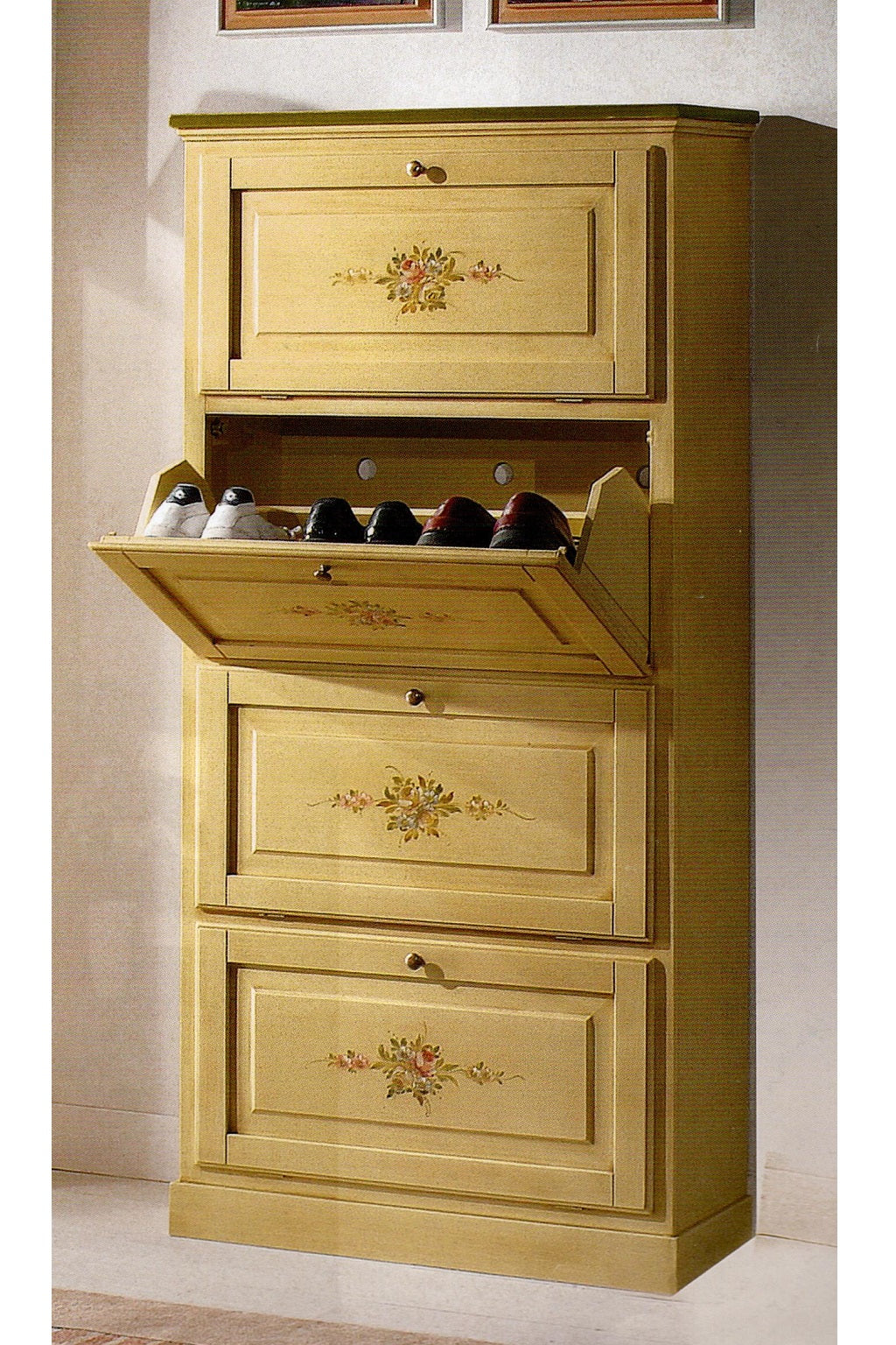 Mobile scarpiera, un grande protagonista nelle nostre ABITAZIONI