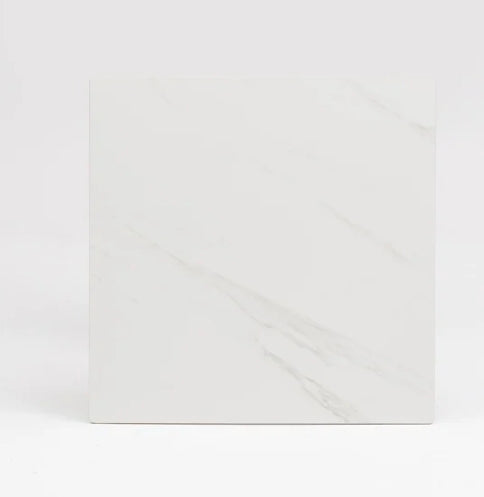 piano tavolo in gres effetto marmo bianco da 70×70