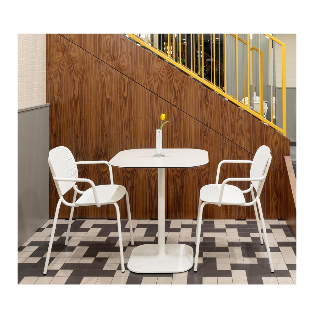 Poltroncina in acciaio si si Dots Scab Design – Offerte e Promozioni per arredo BAR, HOTEL, RISTORANTI, B&amp;B, STRUTTURE RICETTIVE.