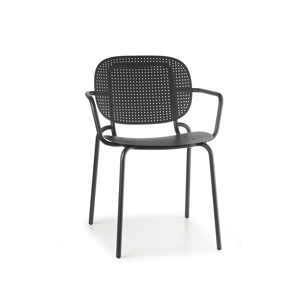 Poltroncina in acciaio si si Dots Scab Design – Offerte e Promozioni per arredo BAR, HOTEL, RISTORANTI, B&amp;B, STRUTTURE RICETTIVE.