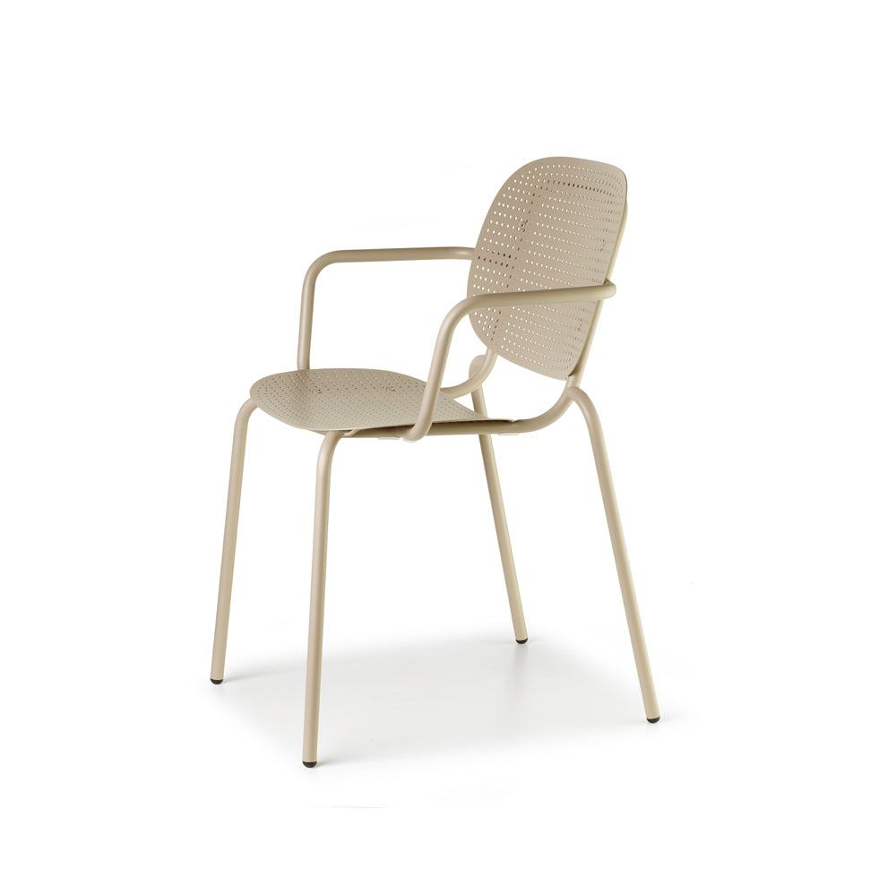 Poltroncina in acciaio si si Dots Scab Design – Offerte e Promozioni per arredo BAR, HOTEL, RISTORANTI, B&amp;B, STRUTTURE RICETTIVE.