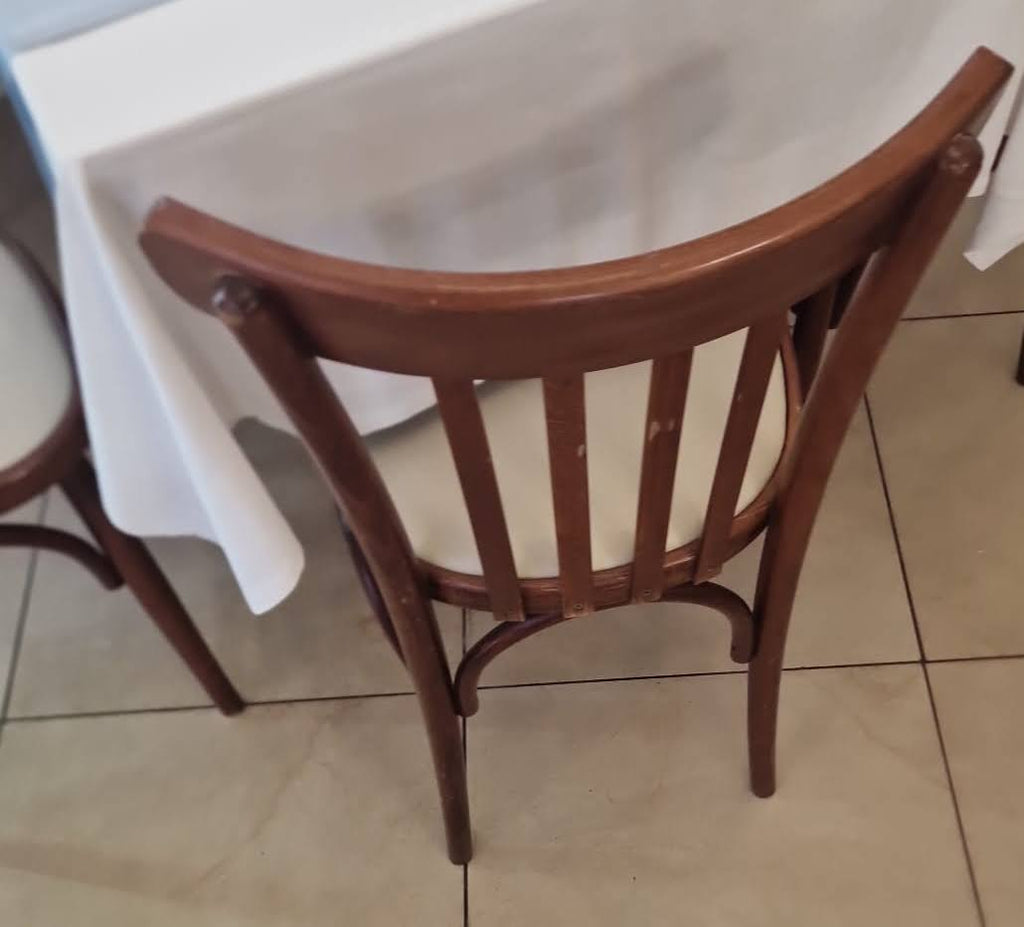 Sedia milano 4 stecche seduta imbottita in ecopelle, varie tinte di ecopelle e scocca sedia