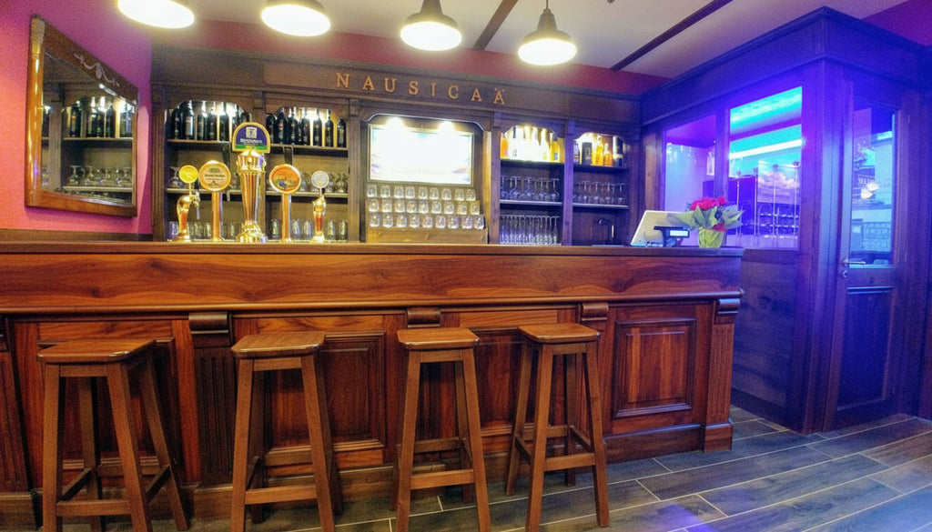 Banconi per irish pub, pub irlandesi su misura con evento design