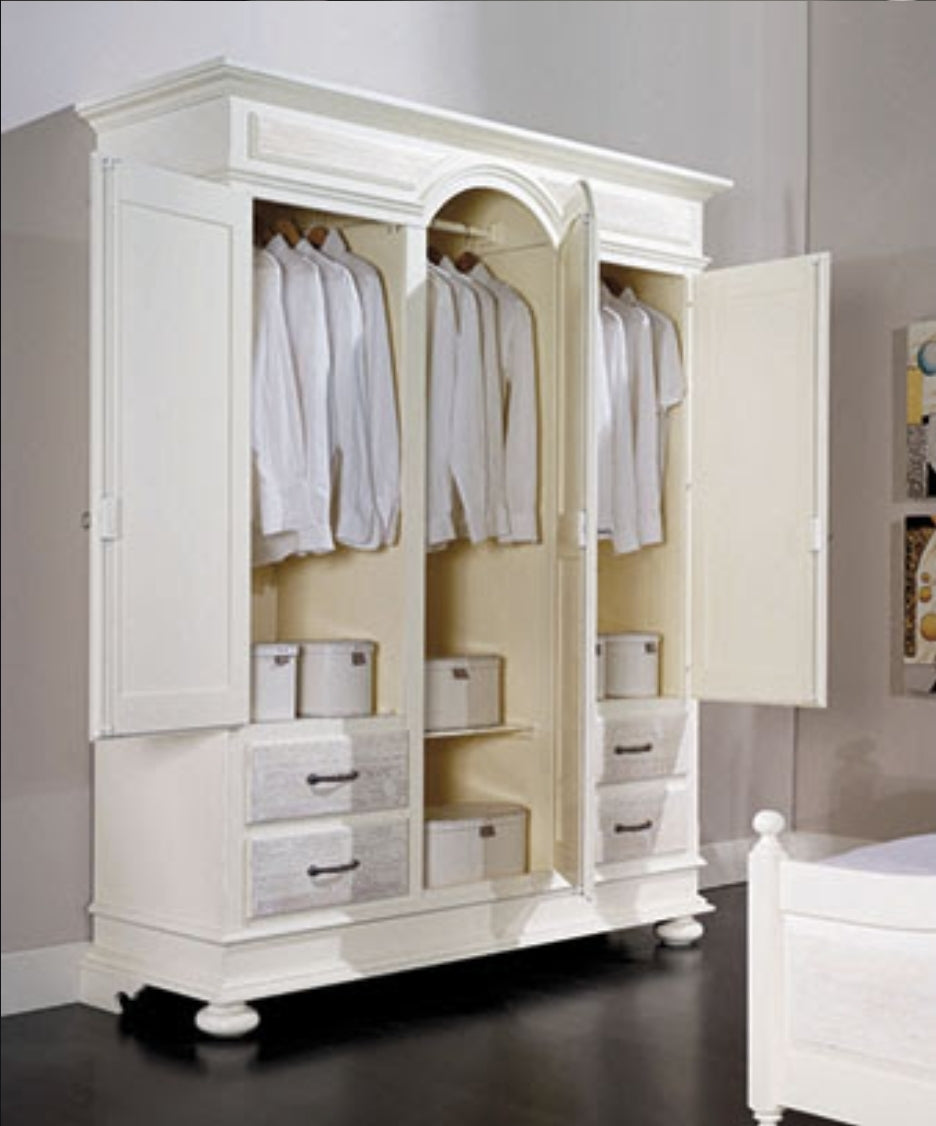 Armadio 3 Ante 4 Cassetti