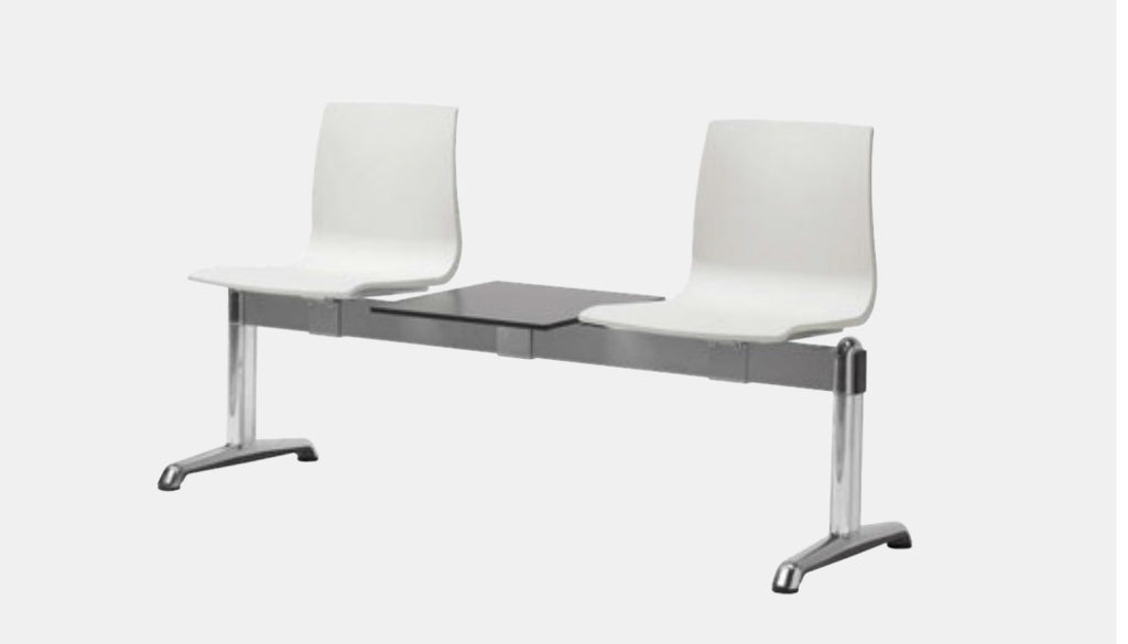 Sgabelli, tavoli e piani tavoli per pub e ristoranti e bar