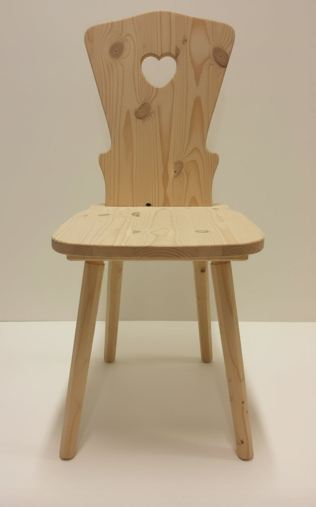 Sedia Tirolese in Abete Grezzo - Stile Alpino per Ristoranti e Rifuggi