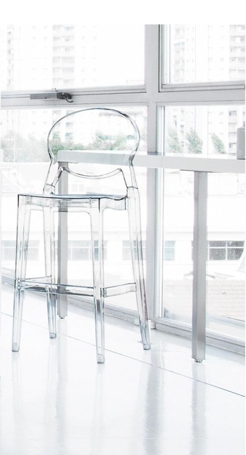 Sgabello in plastica con schienale Igloo SG di Scab Design
Igloo SG H75 trasparente