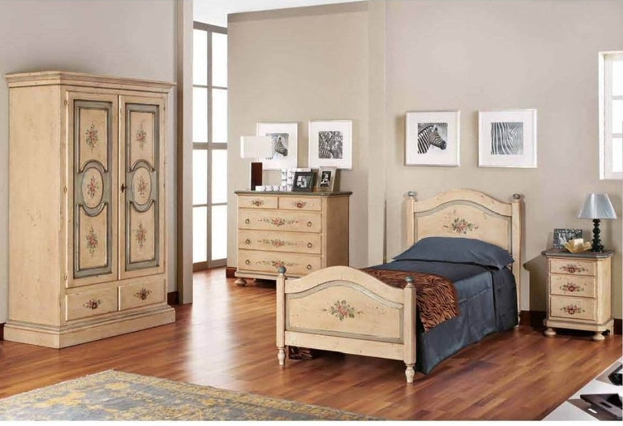 Camera letto singola avorio

-Letto singolo in avorio