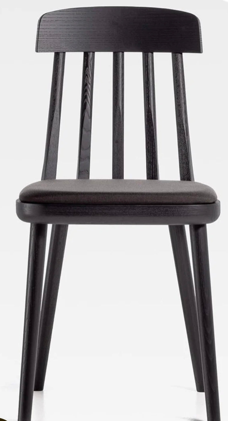 Sedia in legno color nero, stile Chalet, design moderno alpino - CUT