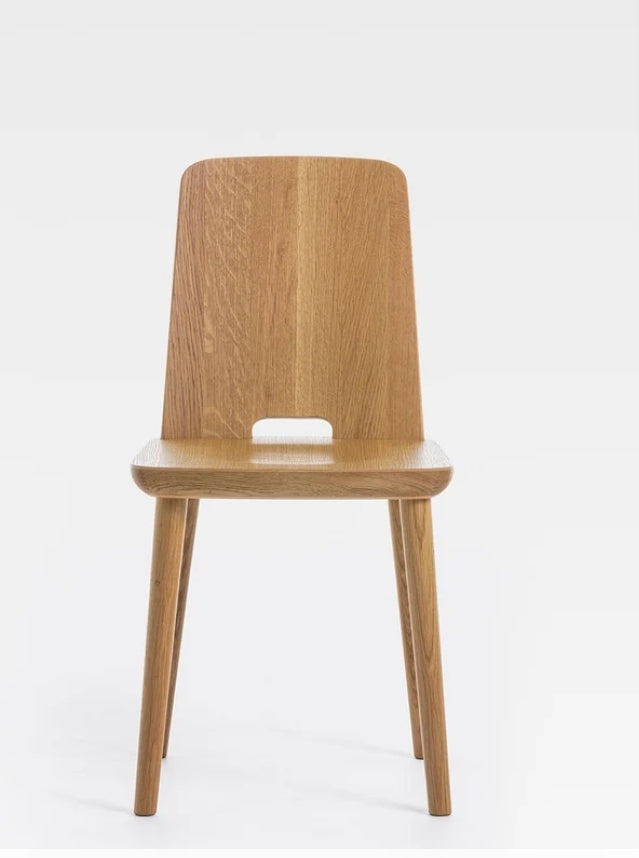 Sedia in legno frassino TABLET , stile Chalet, design moderno alpino in vari colori