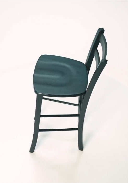 Sgabello moderno in arte povera