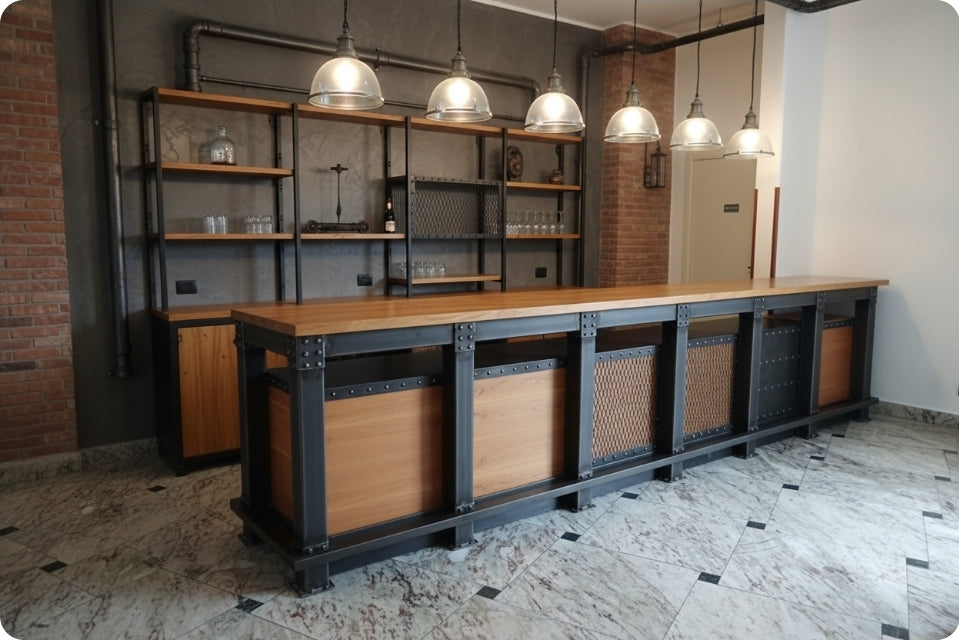 Bancone Bar in Legno Massello - Design Artigianale per Bistrot e Brasserie, pub restaurant