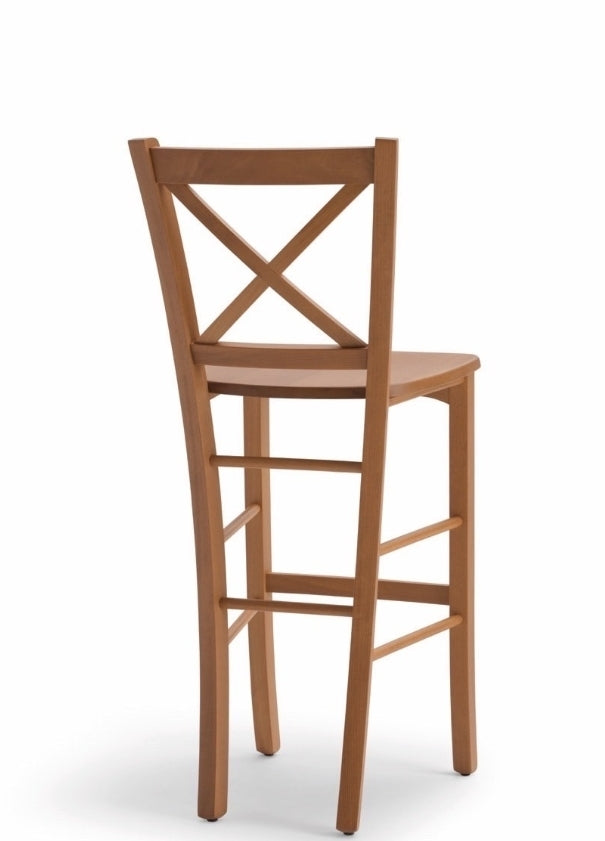 Sgabello moderno in arte povera