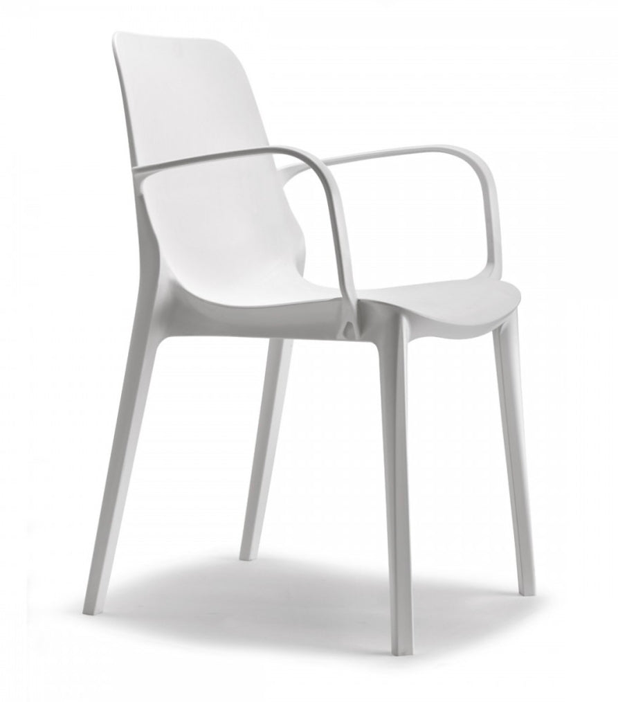 Sedia con braccioli in plastica colorata da giardino colore lino
Ginevra P