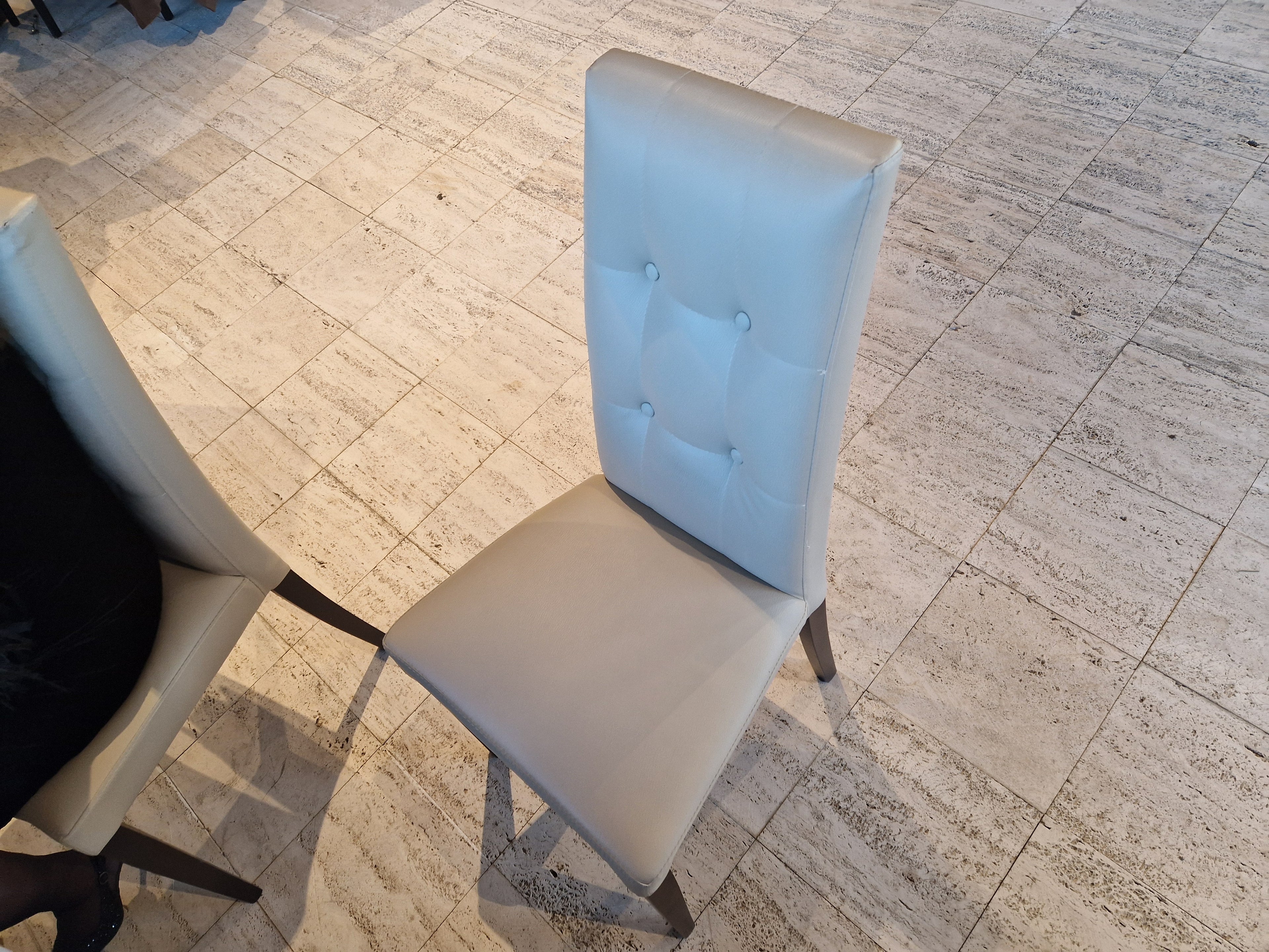 Sedia Contract Ecopelle per Ristorante Pizzeria Pub - Modello Trento Made in Italy