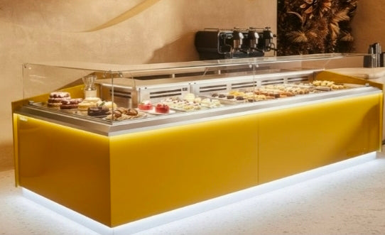 Bancone per pasticceria varie misure e design per un locale mq 40