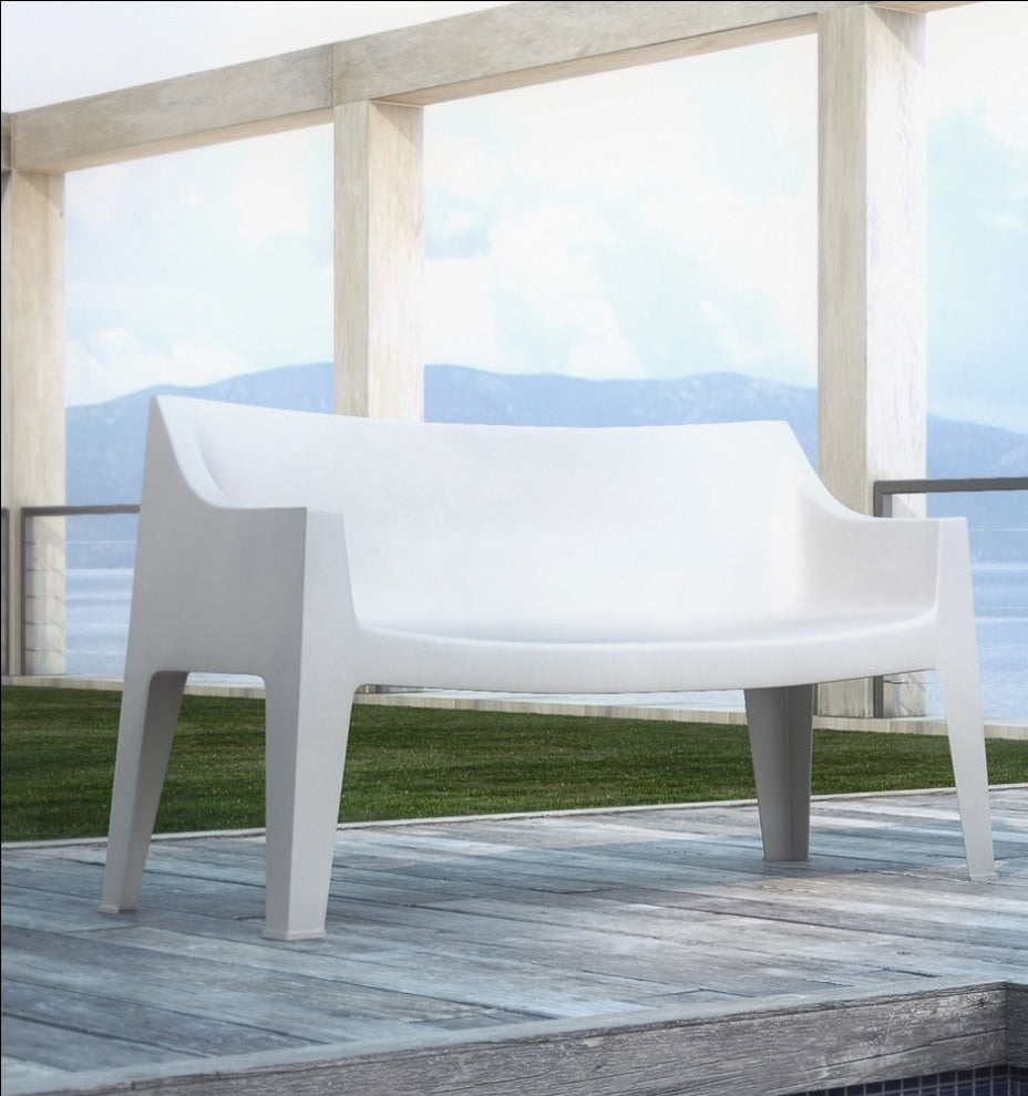 Divanetto polipropilene- Made in Italy per arredo bar, piscina, giardino