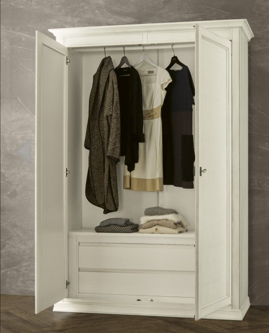 Armadio due ante stile contemporaneo