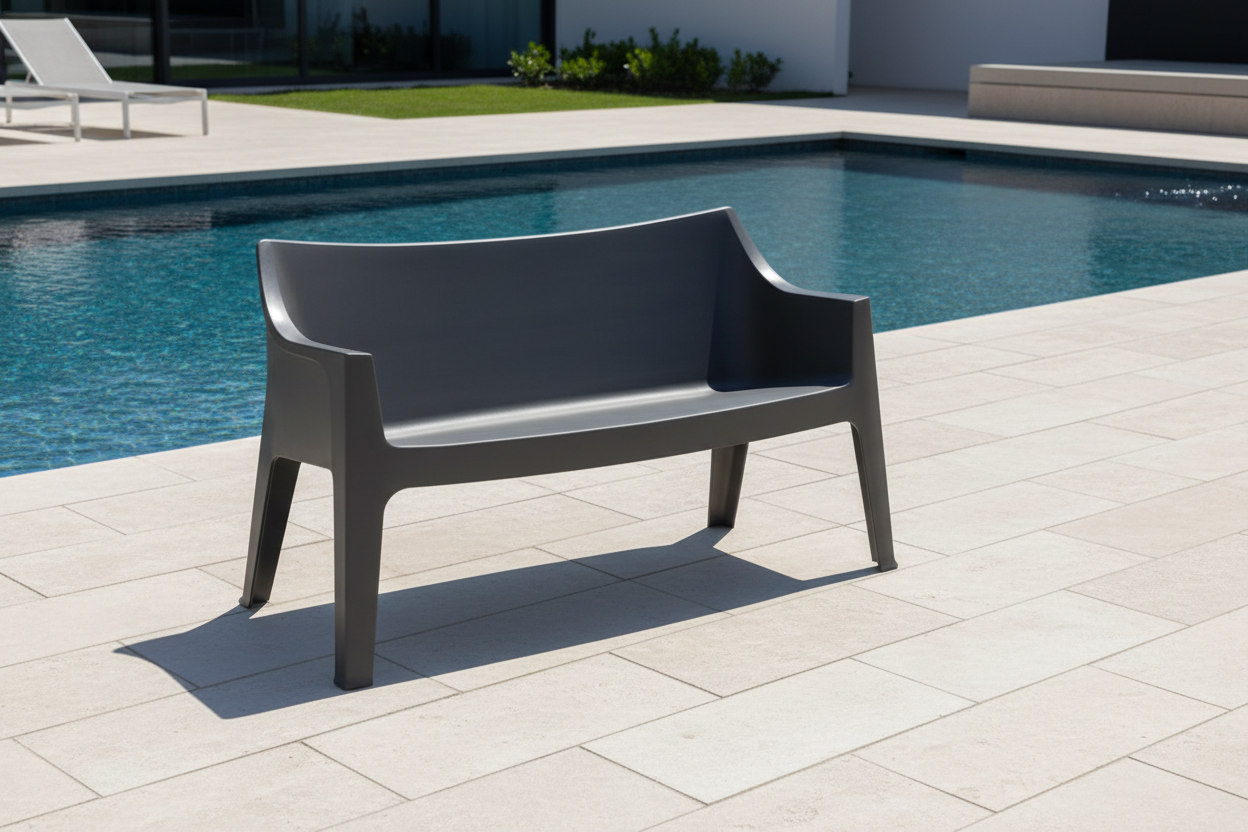 Divanetto polipropilene- Made in Italy per arredo bar, piscina, giardino