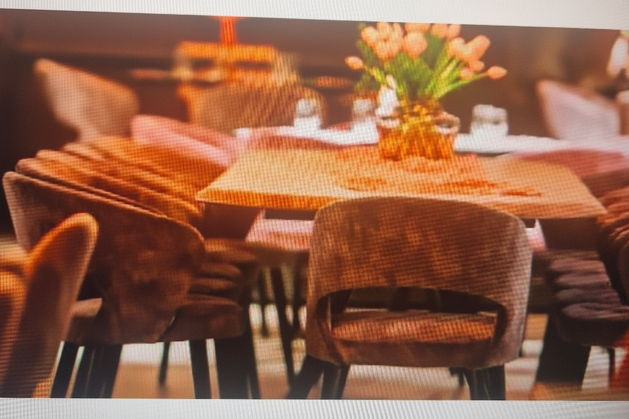 Sedia Bishop - Fusto Faggio Tinto - Gambe Tonde - Sedile e Schienale Imbottito con Foro