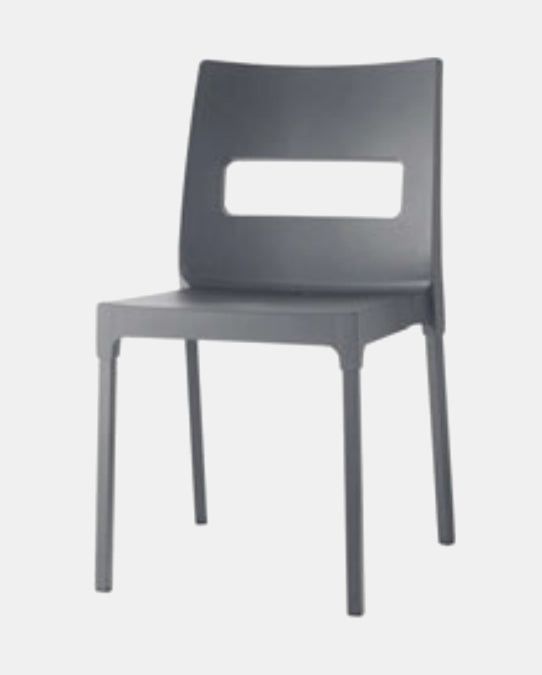 Sgabelli, tavoli e piani tavoli per pub e ristoranti e bar