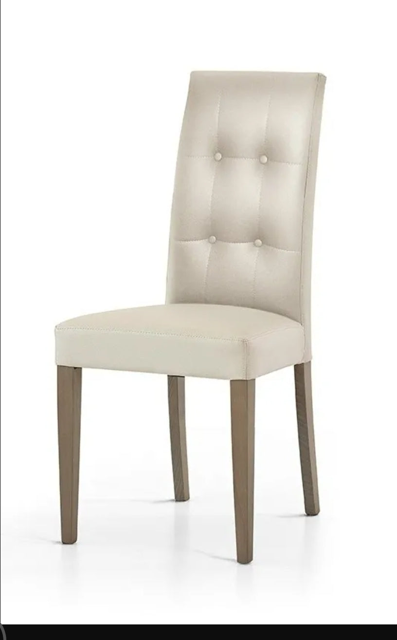 Sedia gorizia in ecopelle per ristoranti, casa gorizia